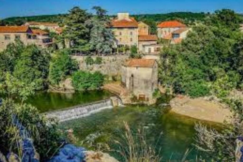 Villa La O'Liso Gorges De L'Ardeche à Salavas Extérieur photo